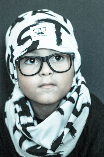 Graffiti Artist Beanie Hat & Infinity Scarf Set Monochrome 