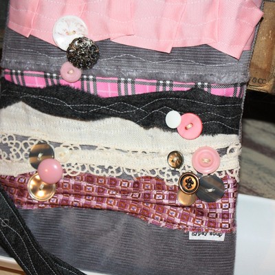 P414 across body pouch 