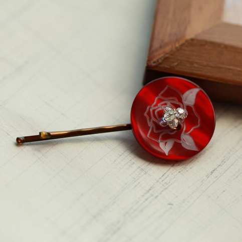 rose button bobbi pin