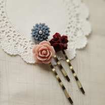 calm. hair pins set. set of 3.