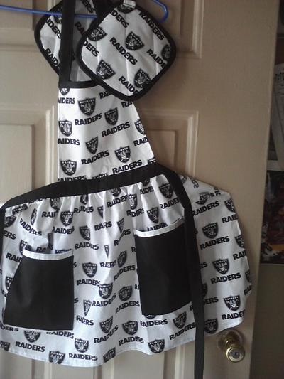 Raiders adult hand made apron