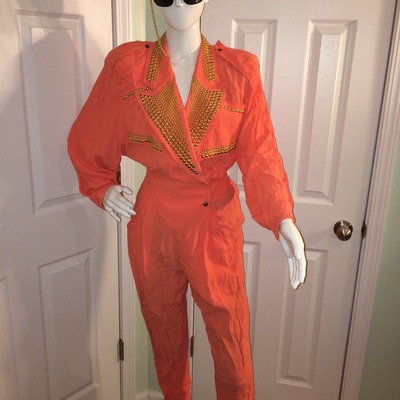 Vintage tif peach gold/ beaded jumper size l