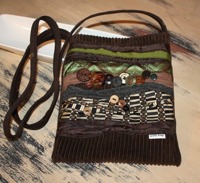 P417 Across Body Pouch 