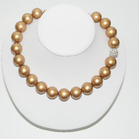 Golden Pearl - Thumbnail 1