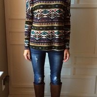 Aztec Print Scoop Back Top - Thumbnail 3