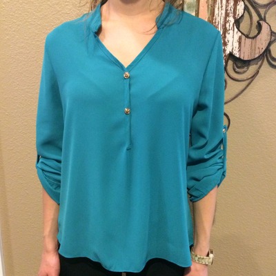Teal top