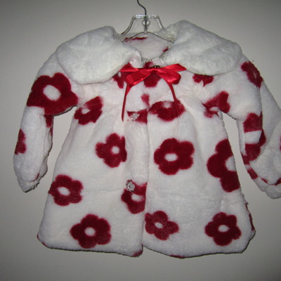 Girls red & white gorgeous fur coat