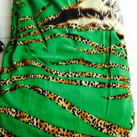 Jungle Fever - Thumbnail 3