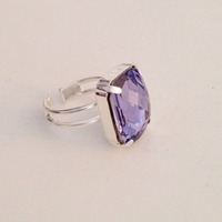 [SALE] Genuine Swarovski Cystal Ring - Thumbnail 2