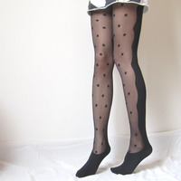 Breakfast at Tiffany's // polka dot wavy side tights - Thumbnail 1