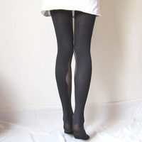 Breakfast at Tiffany's // polka dot wavy side tights - Thumbnail 2