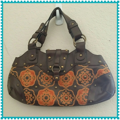 New York & Co Stitched Handbag