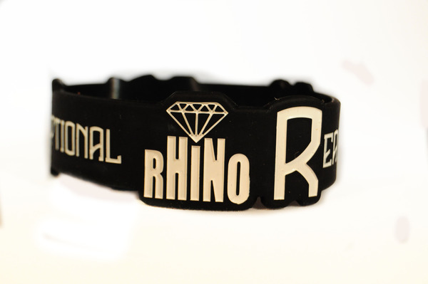 RHINO WRISTBAND BLACK