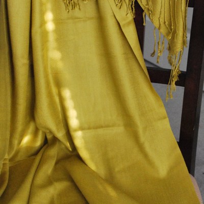 Stole my heart - pea green