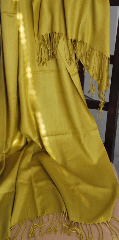 Stole my heart - pea green