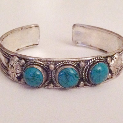 Turquoise tibetan cuff