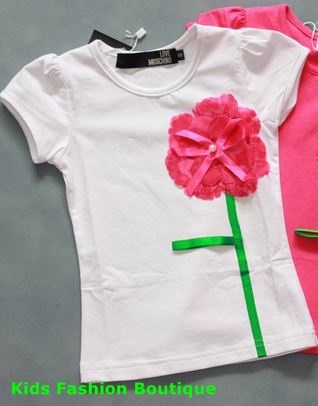 Girls tshirt with pink flower