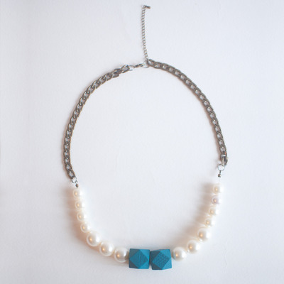 Wooden beaded pearl statement necklace nl0746