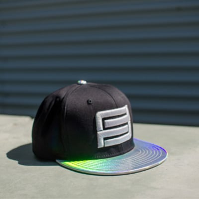 Embarcadero snapback | hologram