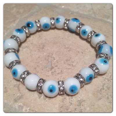 White Stretch evil eye bracelet