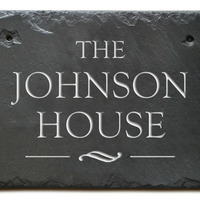 COTTAGE STONE HOUSE PLAQUE/ MARKER / NUMBERS / SIGN - Thumbnail 1