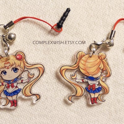 Reversible sailormoon charm - sailor moon