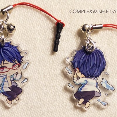 Reversible free! iwatobi swim club charm - rei