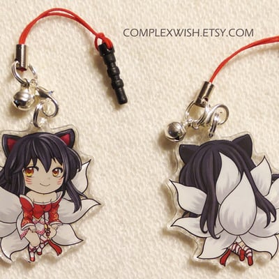 Reversible league of legends charm - ahri