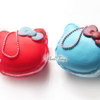 Hello Kitty Macaron Squishy - Thumbnail 1