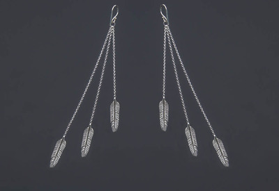 Tear Drop Feathers (Silver) 