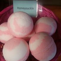Honeysuckle Shea Butter Bath Bombs - 4 bombs