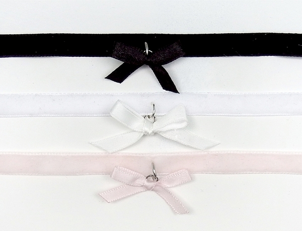 Velvet Ribbon Choker