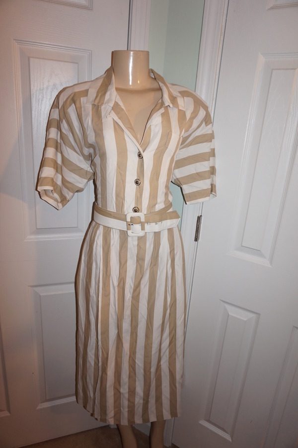 Vintage BGB Tan/White Stripe Dress Size XL