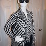 Vintage Demanding Black/White Design Throw Jacket Size M-L-1