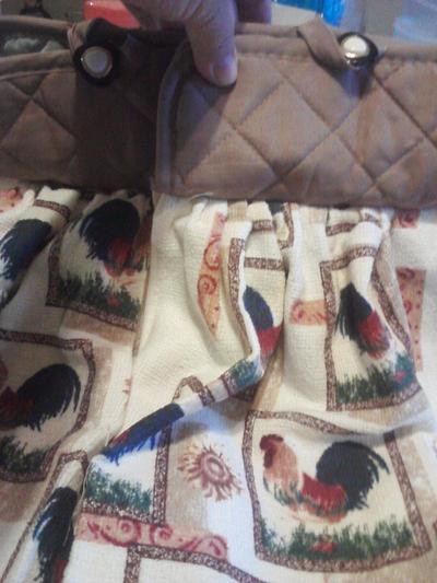 Brown rooster fabric towels