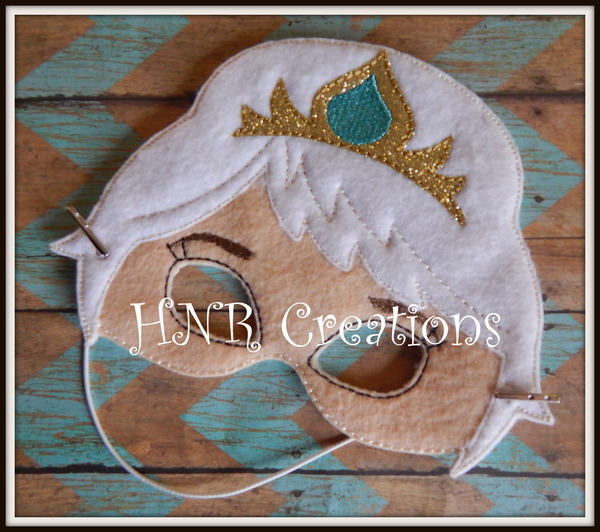 Cold Queen Mask