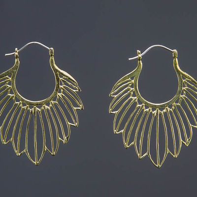Native feather head trace earrings