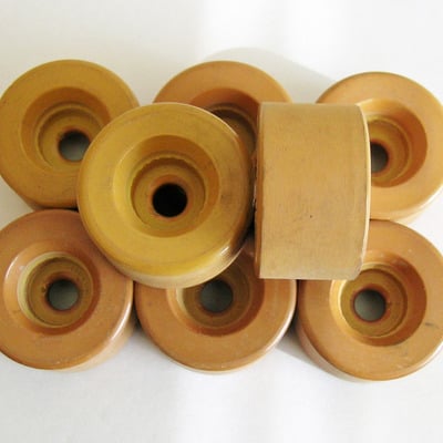 Original fo-mac clay roller skate wheels - rare yellow clay