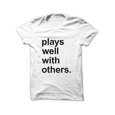 plays well with others