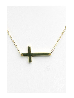 CROIX NECKLACE