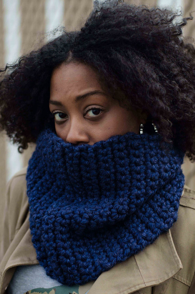Navy Blue Chunky Cowl