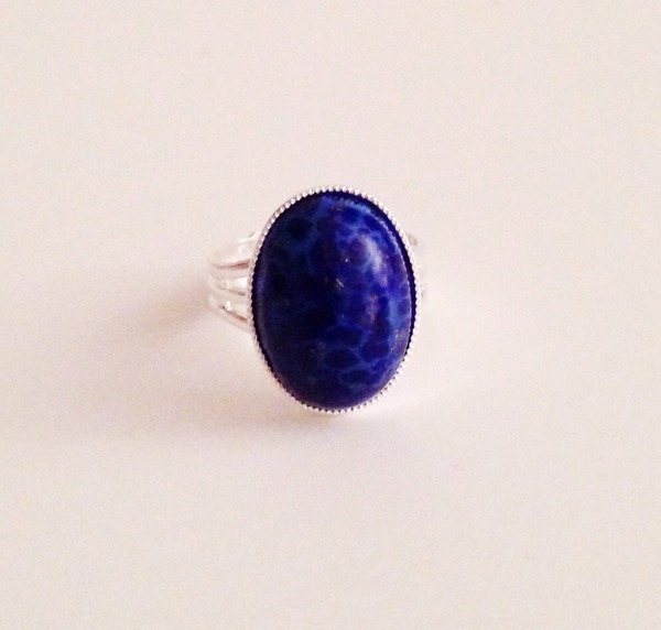 "Jessie" Royal Blue Stone Ring