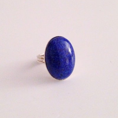 "lindsay" royal blue ring