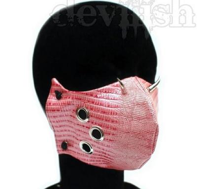 Muscle Texture Studded mask 