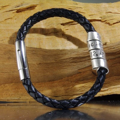 Anniversary gifts for men, anniversary gifts for boyfriend, gifts for boyfriend, romantic gift for him, gifts for him, gifts for men