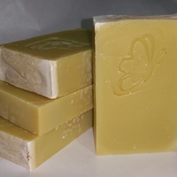 Tea Tree Oil Soap - Thumbnail 1