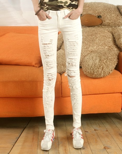 Jessica Destroyed Jeans