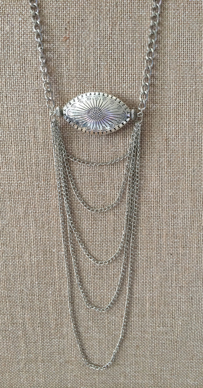 Concho Ladder Necklace in Silver
