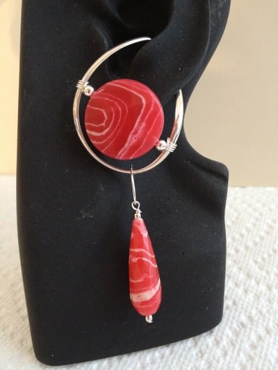 Coral/white, teardrop dangle