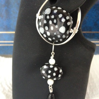 Black & white polka dots - Thumbnail 3